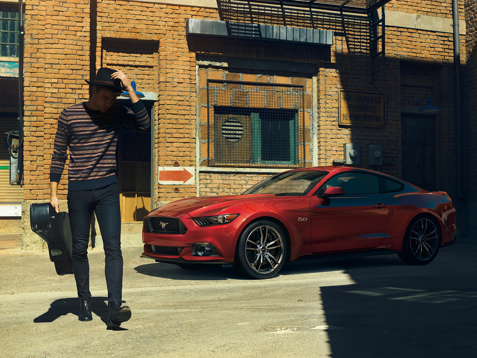 http://www.ford.com/global/2015mustang/img/gallery/music-man/music-man.jpeg