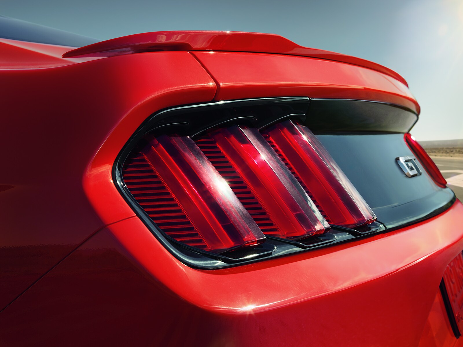 http://www.ford.com/global/2015mustang/img/gallery/tail-lamp-detail/tail-lamp-detail.jpeg