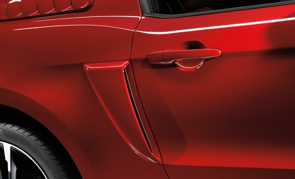 Mustang 2010-2014 Right Hand Side Quarter Panel Scoop Main Image