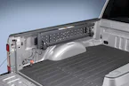 HC3Z99286F56B_1.jpg