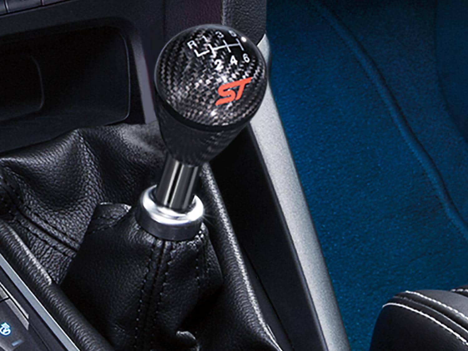 Black Carbon Fiber 6 Speed Shift Knob | Accessories | Ford.ca