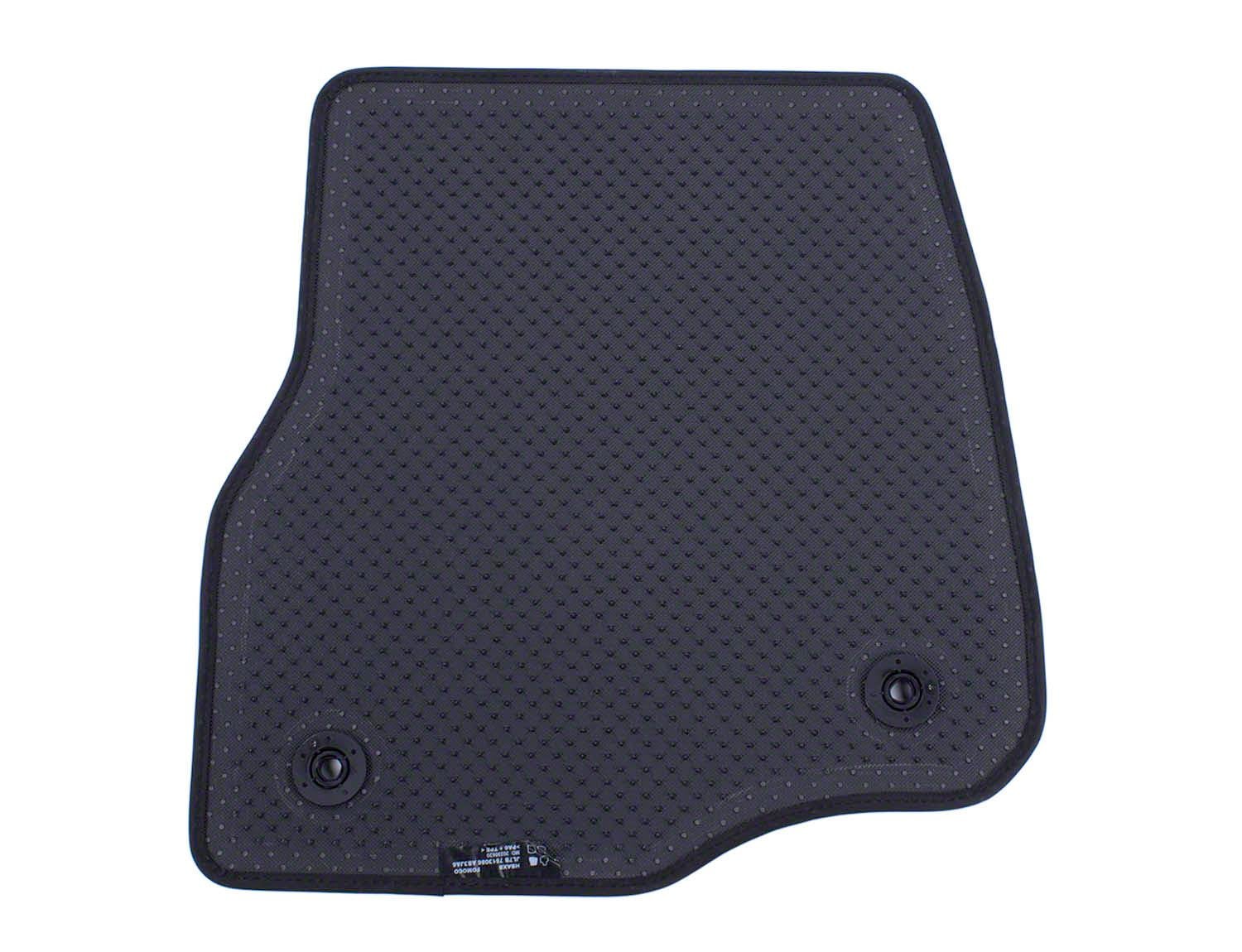 Navigator 2018-2023 4pc Black Carpet Floor Mat Set | Accessories