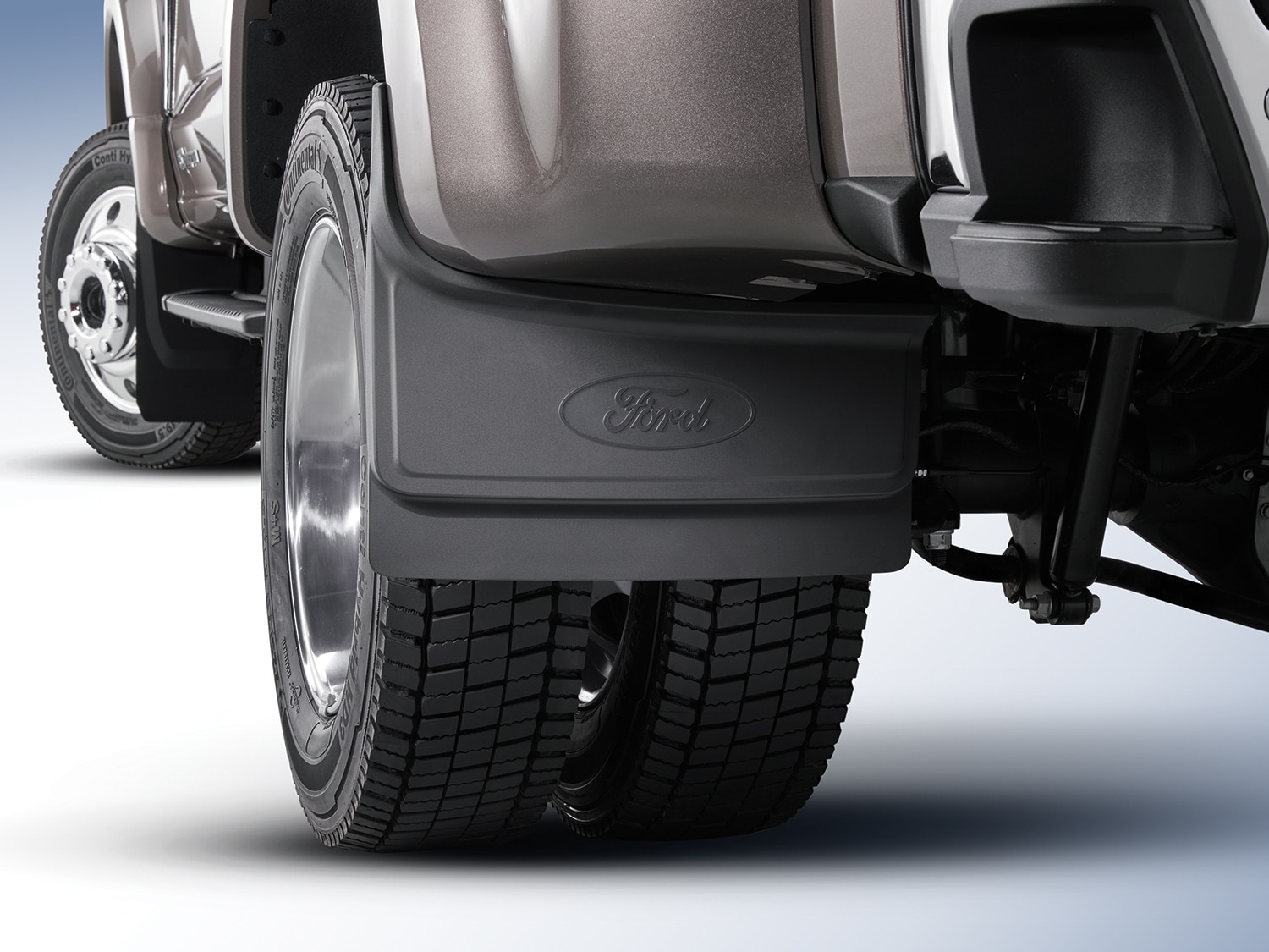 Super Duty DRW 2017-2022 Molded Black Splash Guards Rear Pair