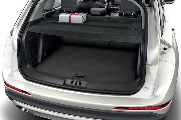 Corsair 2020-2026 Rear Removable Package Tray / Cargo Cover Main Image