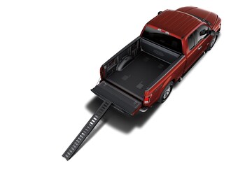 Rampe de chargement escamotable pour plateau – Ensemble d’une rampe