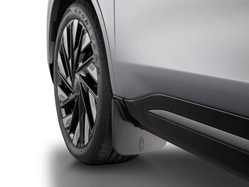 Nautilus 2024-2026 Molded Splash Guards, Front