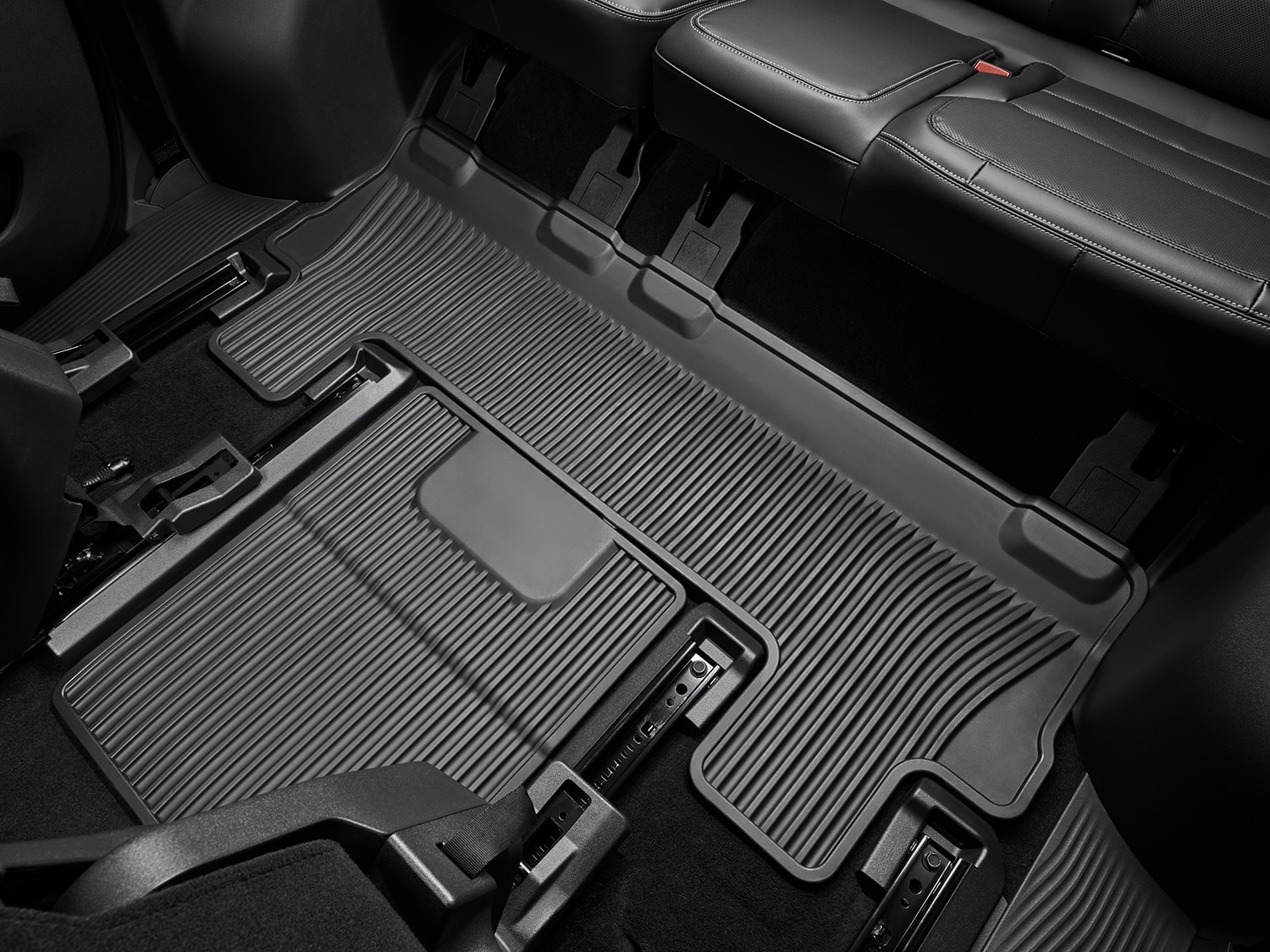 Expedition MAX 2025-2027 Folding Cargo Area Protector with 2nd Row