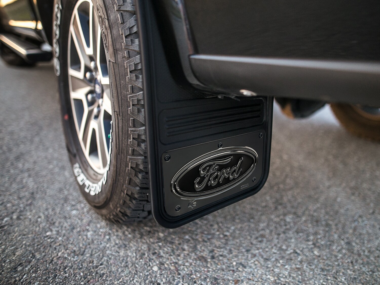 F-150 2015-2020 Gatorback Gunmetal Splash Guards Rear Pair