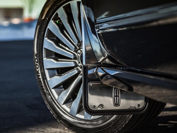 Pare-boue ؘ– Gatorback, paire avant, avec logo étoile Lincoln Main Image