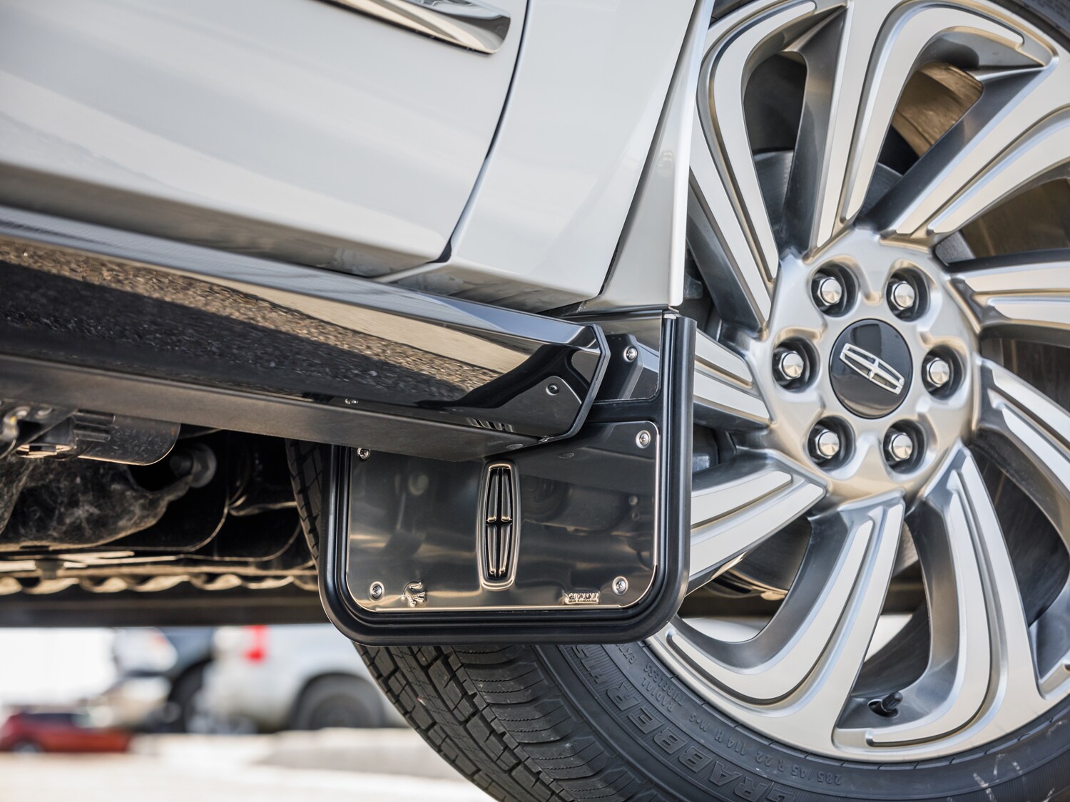 Navigator 2018-2023 Gatorback Splash Guards Front Pair