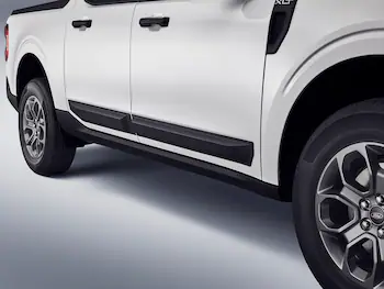 Maverick 2022-2026 Air Design® Satin Black Door Molding