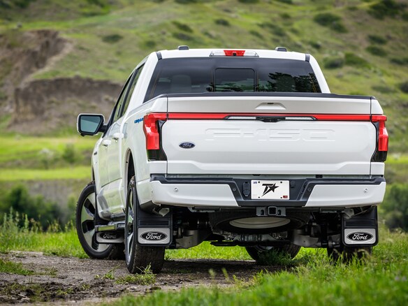 VPL3Z16A550C_2.jpg