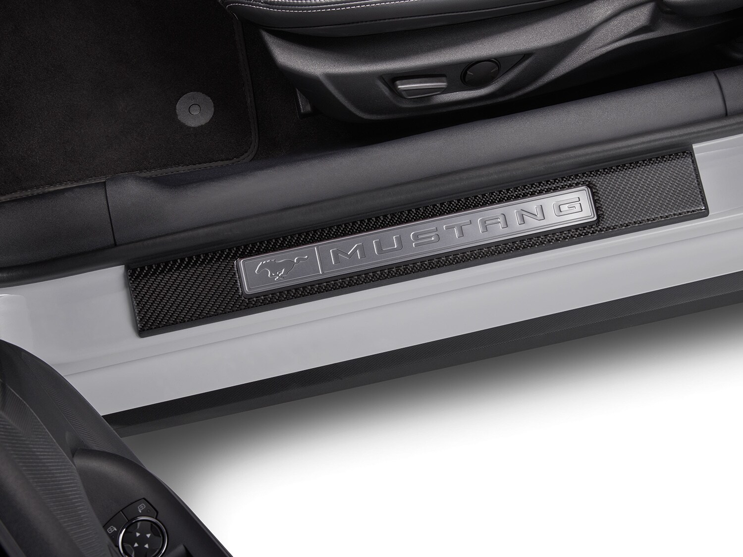 Mustang 2024-2026 Carbon Fiber Look Door Sill Plates | Accessories