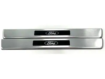Escape 2020-2026 Illuminated Door Sill Plates