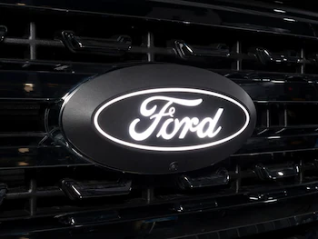 Super Duty 2026 Lighted Ford Oval Front LED Headlamps with Front Camera