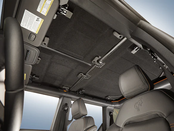 Bronco 2Dr 2021-2025 Topliner Roof Kit with Cab Porthole Main Image