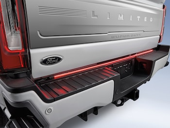 Super Duty 2023-2025 Tailgate Light Bar Assembly, Low/Mid Halogen, For Halogen Taillights
