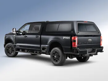 Super Duty® 2023-2025 Leer Group Agate Black Cab High Bed Cap w/o Roof Rack for 6.75 Bed, Paint Code UM - NON-RETURNABLE