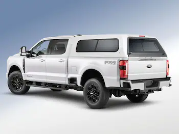 Super Duty® 2023-2025 Leer Group Oxford White Cab High Bed Cap w/o Roof Rack for 6.75 Bed, Paint Code Z1 - NON-RETURNABLE