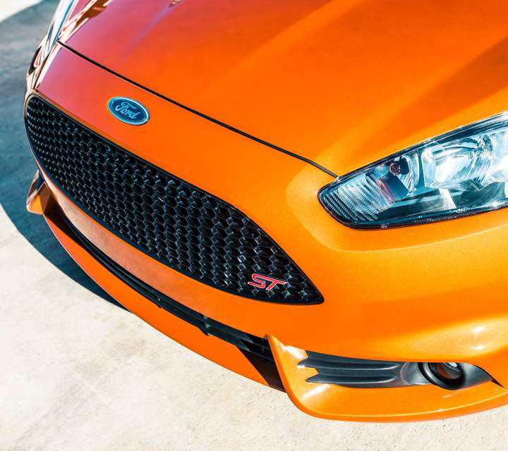 Parrilla trapezoidal en Ebony Black del Fiesta ST