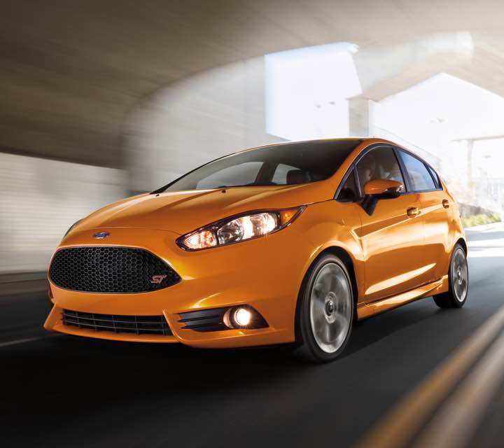 Fiesta ST 2019 en Orange Spice Metallic Tri-coat