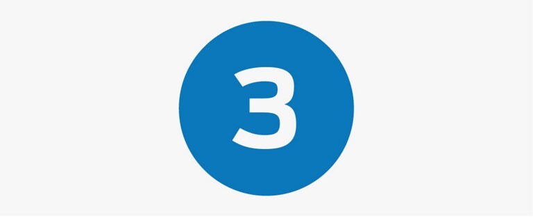Un ícono con un círculo azul con el número tres seguido de indicaciones que explica el tercer paso de cómo pedir un vehículo