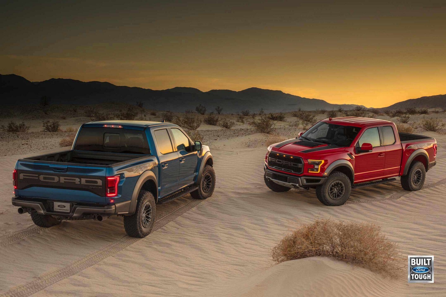 2019 Ford F 150 Raptor Truck Model Highlights Fordcom