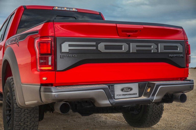 2019 Ford F 150 Raptor Truck Model Highlights Ford Com