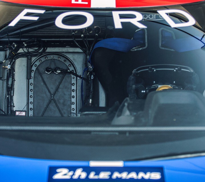 Ford G T cockpit seen from the windshield looking in