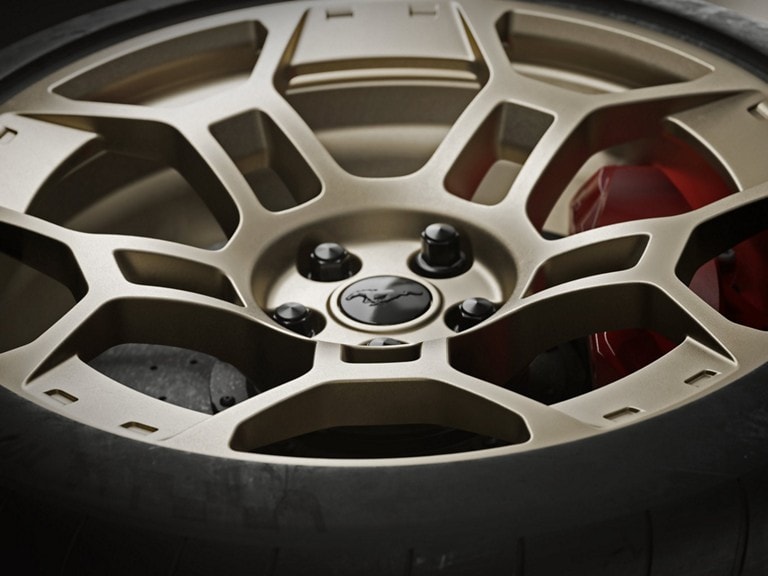 Close up of the available magnesium wheel on the 2025 Mustang® GTD