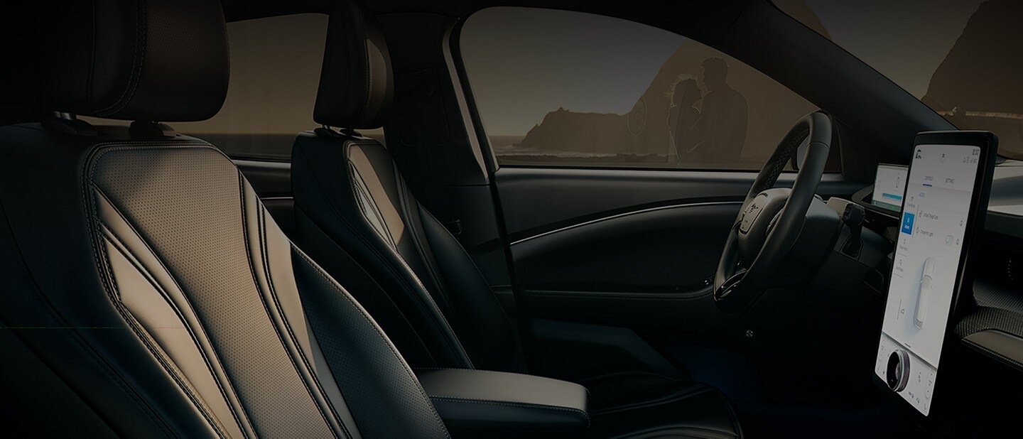 Interior de Ford Mustang Mach-E 2021