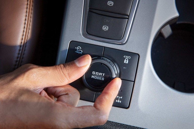 Close-up of the G.O.A.T. Modes® knob