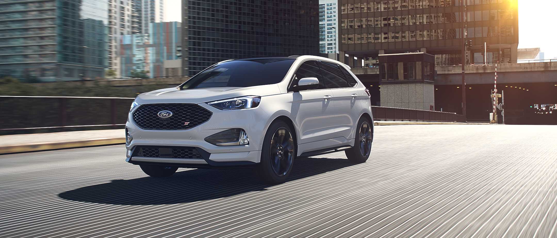 Star White* Ford Edge 2024