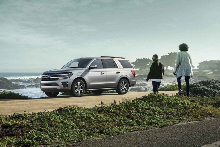 2023 Ford Expedition XLT SUV Model Details & Specs
