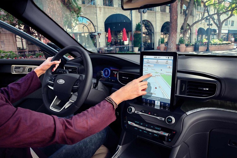 2023 Ford Explorer® SUV 10.1-inch LCD capacitive touchscreen