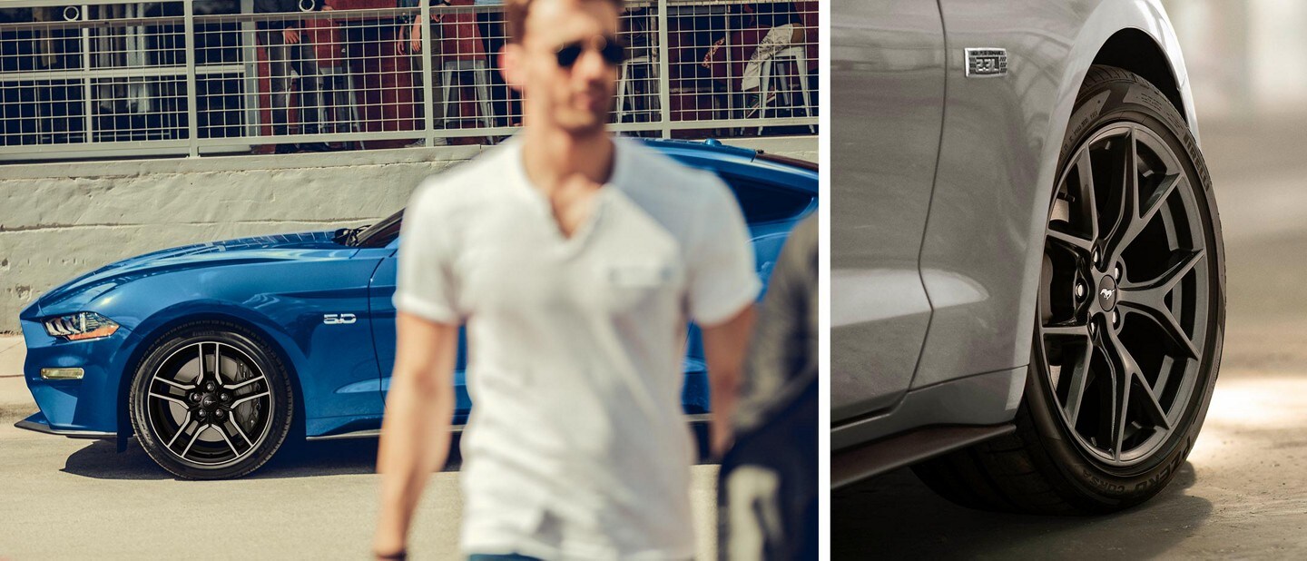 A la izquierda se muestra una Ford Mustang® Coupe 2023 estacionada frente a un negocio. A la derecha se muestra el neumático de un Mustang