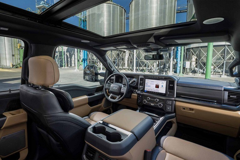 2024 Ford Super Duty® F250 XLT Commercial Truck Model Details