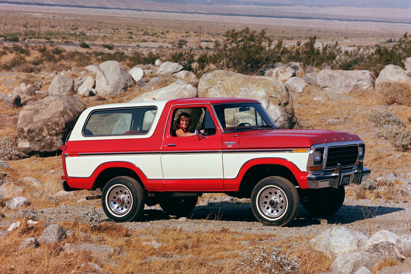 1978 Ford Bronco Ranger X L T in Castillo Red 