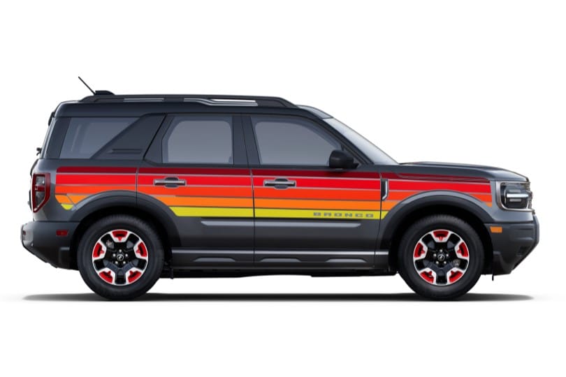 Bronco Sport® Free Wheeling™ Graphics Package