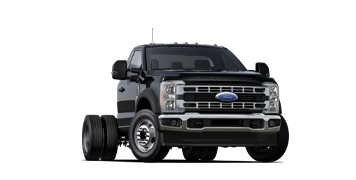 2025 Ford Super Duty® Chassis Cab F-600® XLT in Antimatter Blue