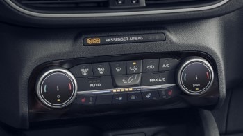 Dual-Zone Electronic Automatic Temperature Control