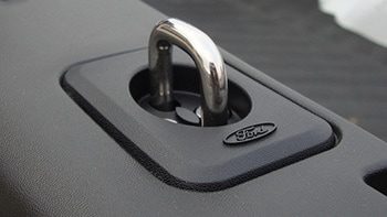 Bed Hooks – Black, Retractable