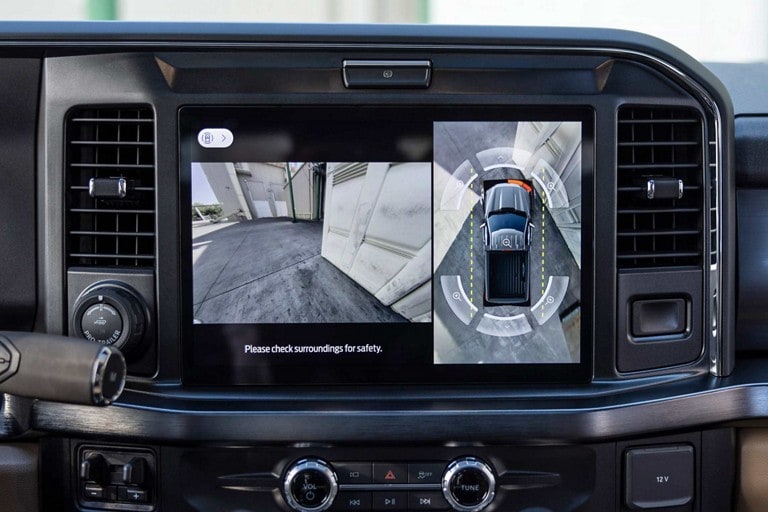 Close-up of the center display screen highlighting the 360-degree camera view