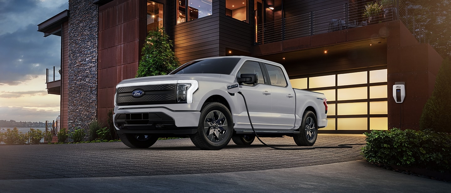 Drive Your Desire Ford with Special Deals and Promotions thumbnail