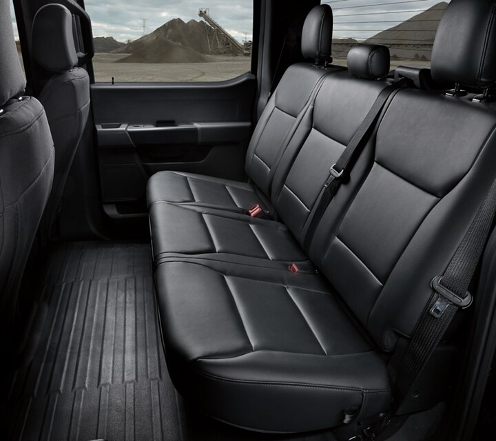 Rear seating of the f 1 50 police responder