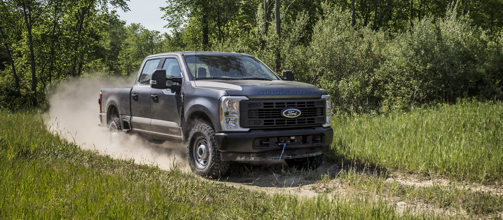 How Can I Enhance Towing With the 5th Wheel/Gooseneck Wheel Prep Package?
