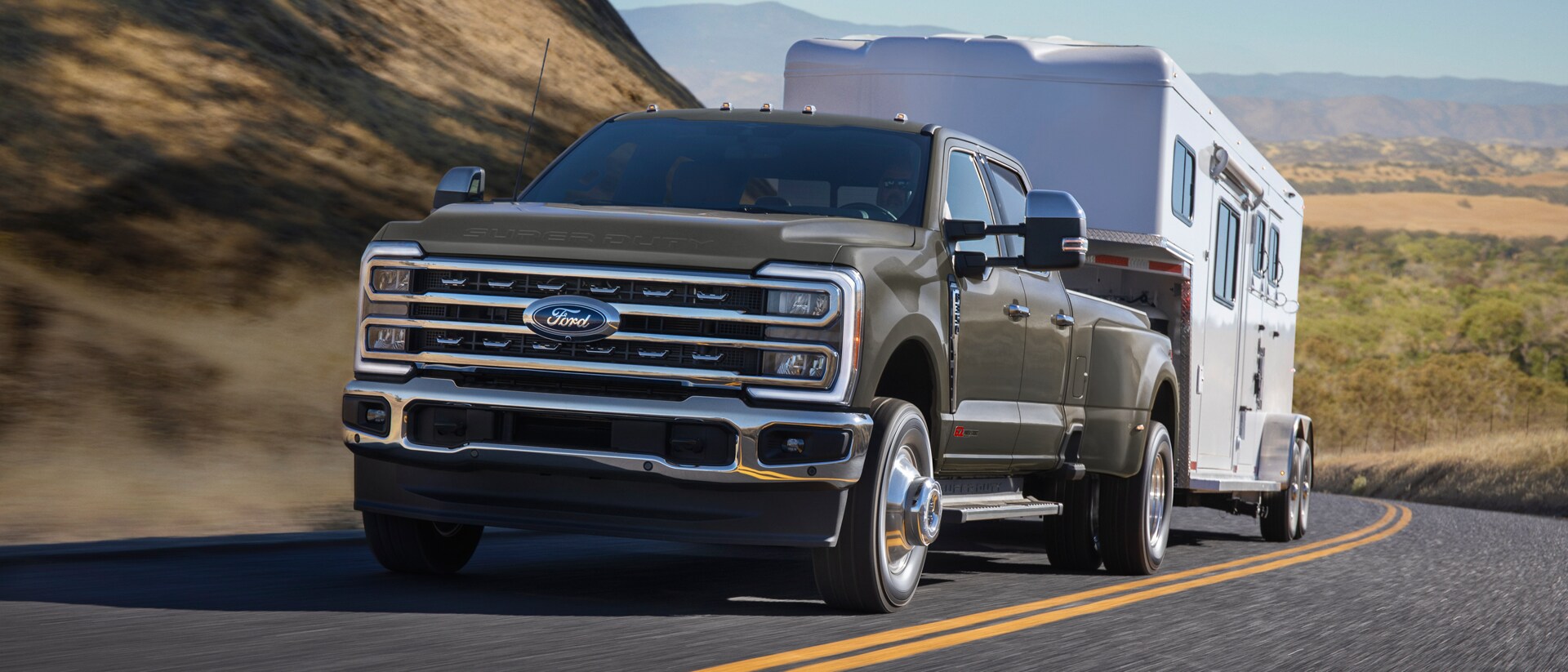 How Much Can the 2026 Ford Super Duty Tow?