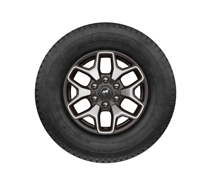 17-inch machined carbonized gray-painted aluminum wheel