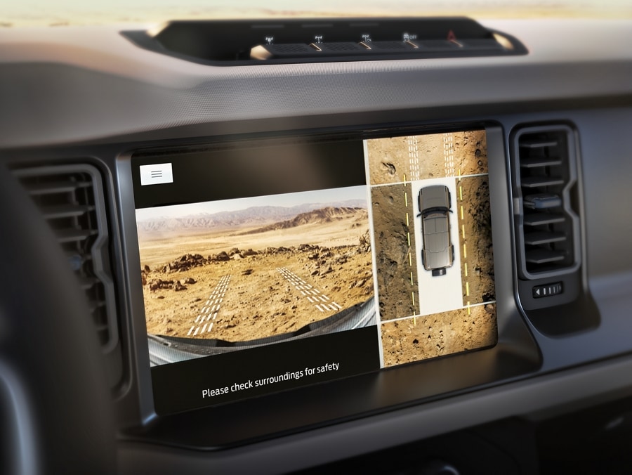 Close-up of the center screen showing the birds-eye view of the 2024 Ford Bronco®