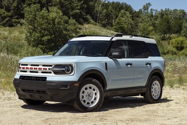 The 2023 Ford Bronco® Sport Heritage Edition shown in Robin Egg’s Blue